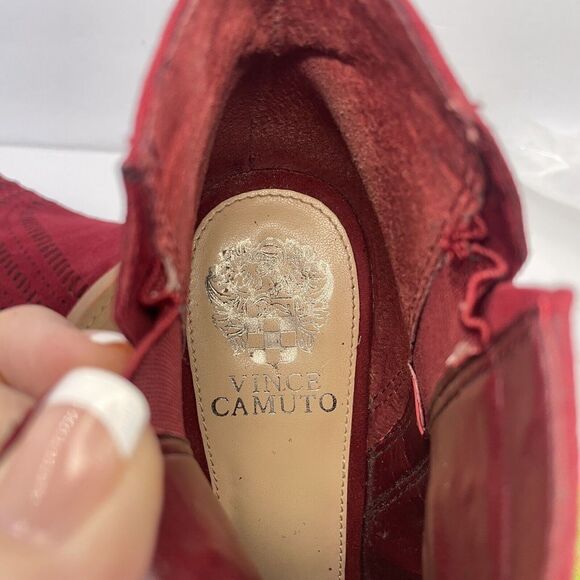 VINCE Camuto Booties Tereena Perforated Burgundy Suede Peep-Toe Women's 9 M - Picture 8 of 9
